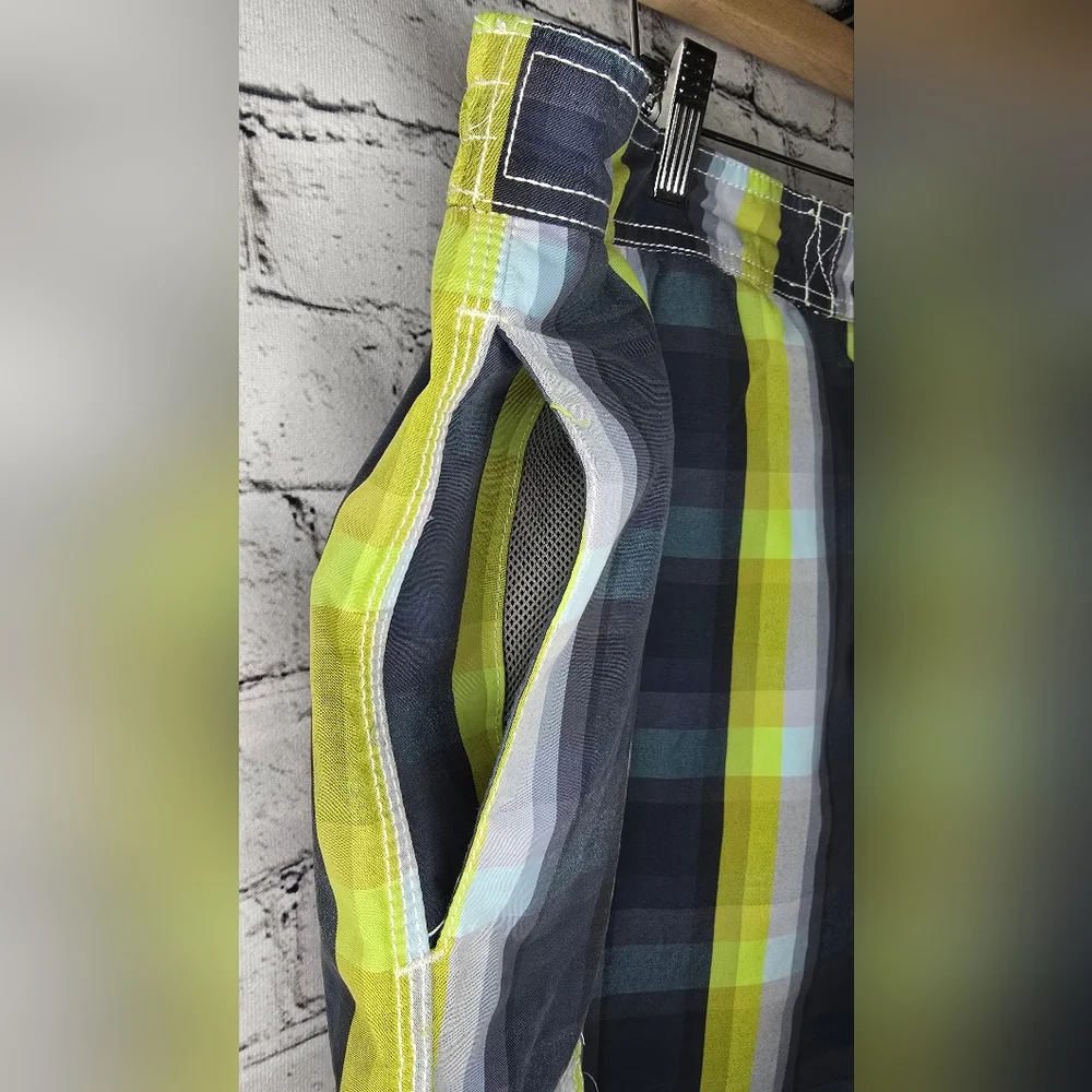 Tommy‎ Bahama Men's Plaid Swim Shorts Size XL